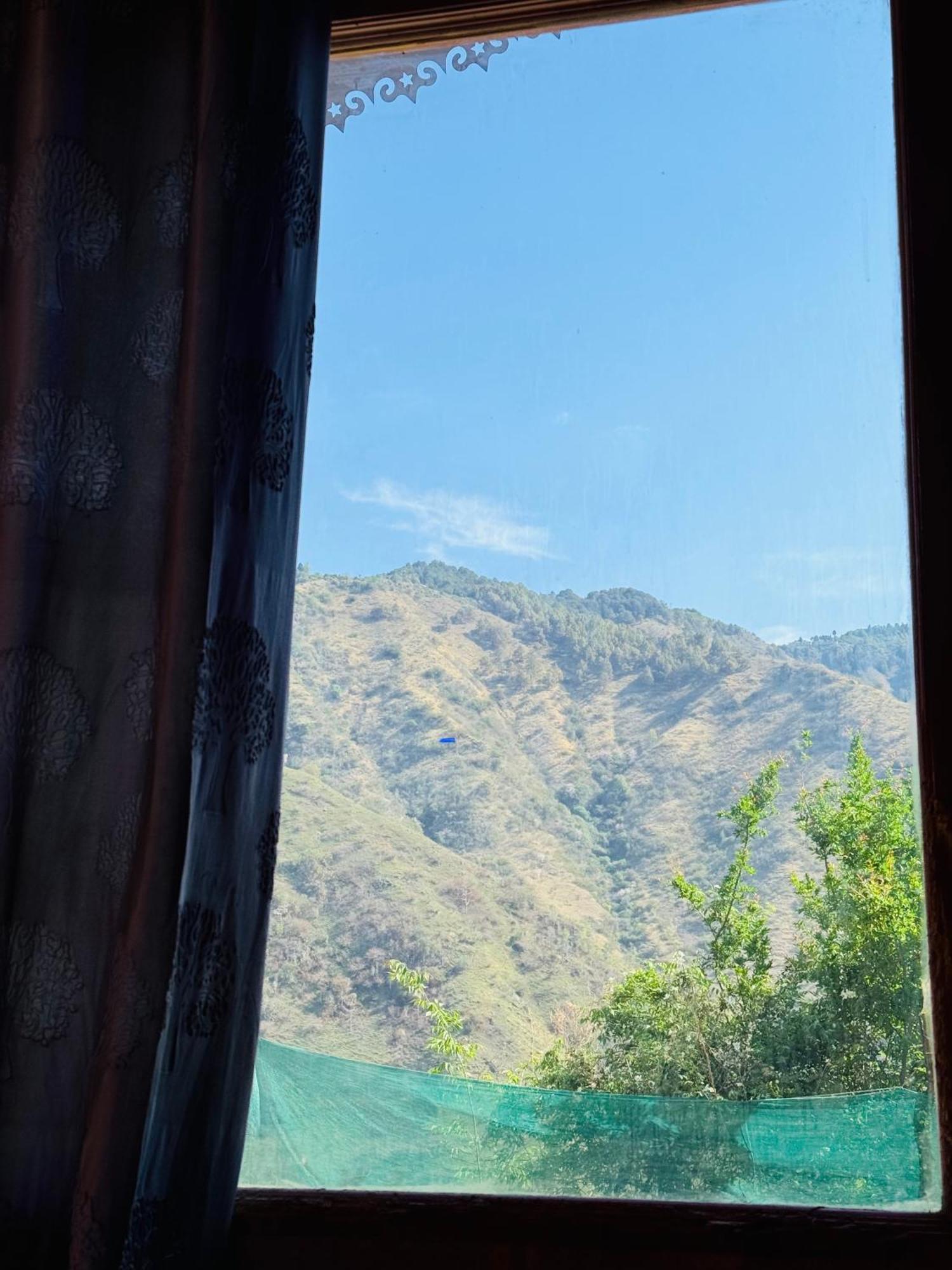 Chakrata Heights Resort Kaliana Buitenkant foto